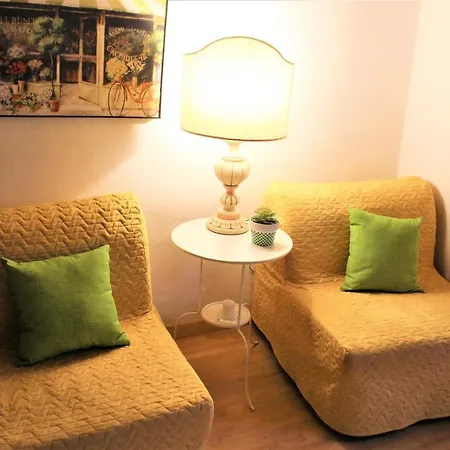 Lägenhet Red House *