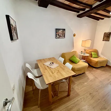 Red House-nel Cuore Medievale Di Appartamento Gubbio