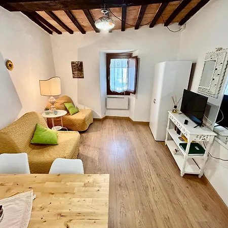 Lägenhet Red House Gubbio