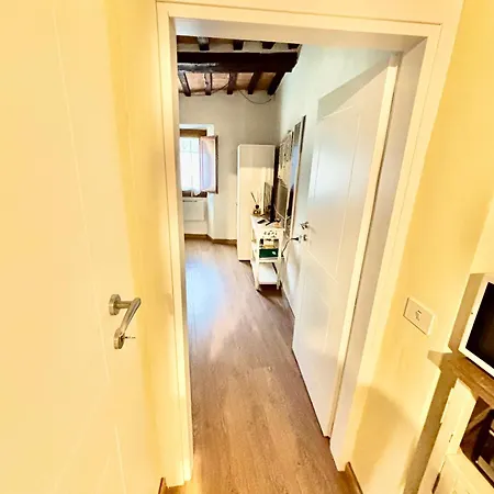 Appartamento Red House-nel Cuore Medievale Di
