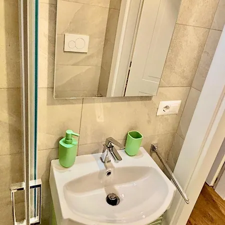 Red House Lägenhet *